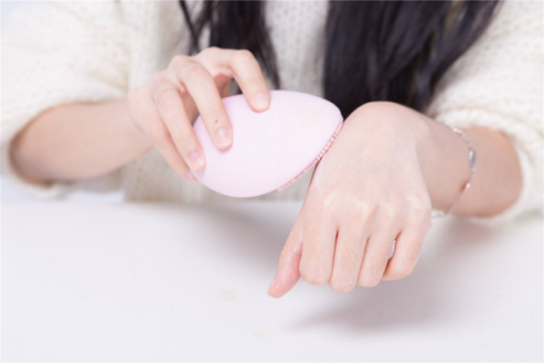潔麵刷(shuā)